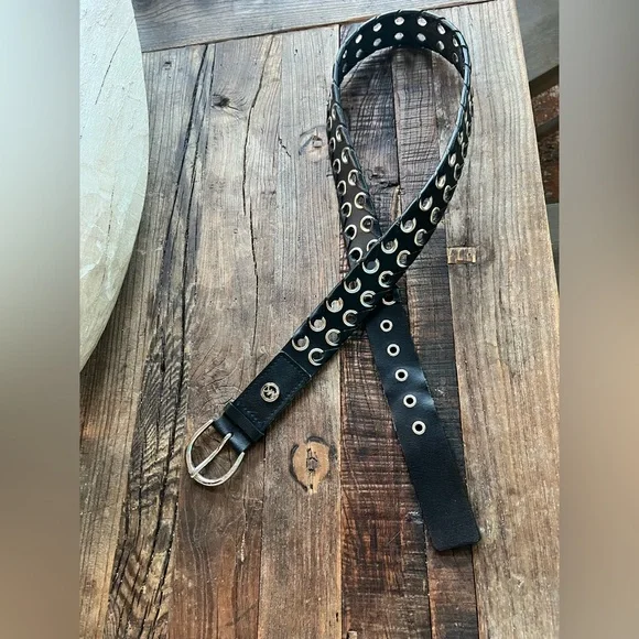 MICHAEL Michael Kors Black Leather Grommet Belt with Silver-Tone Hardware - Picture 1 of 6